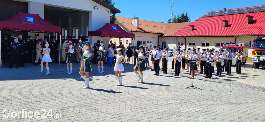 OSP Klęczany świętuje nowy samochód i remizę
