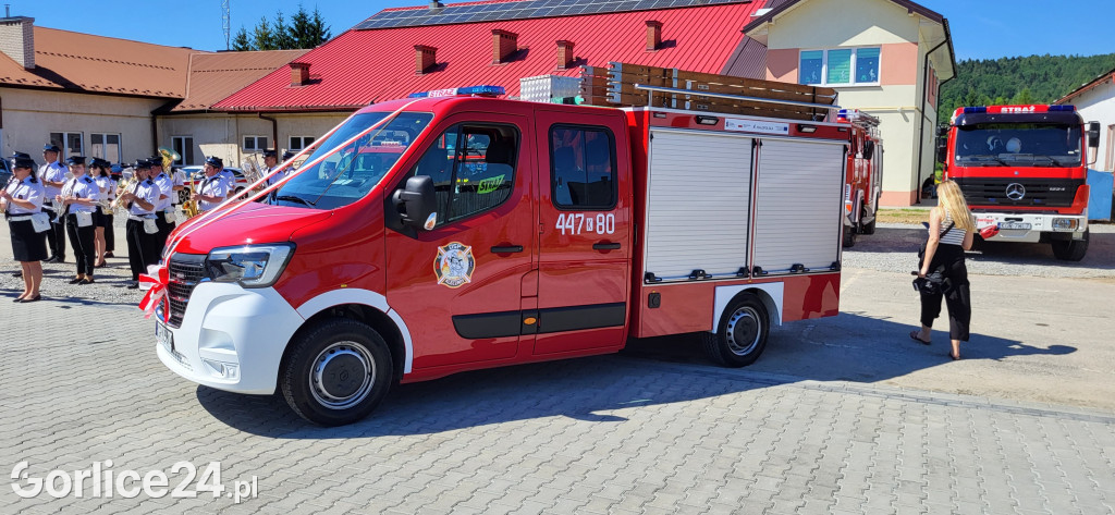 OSP Klęczany świętuje nowy samochód i remizę