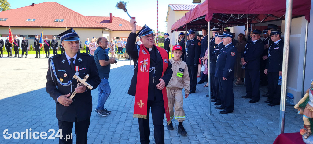 OSP Klęczany świętuje nowy samochód i remizę