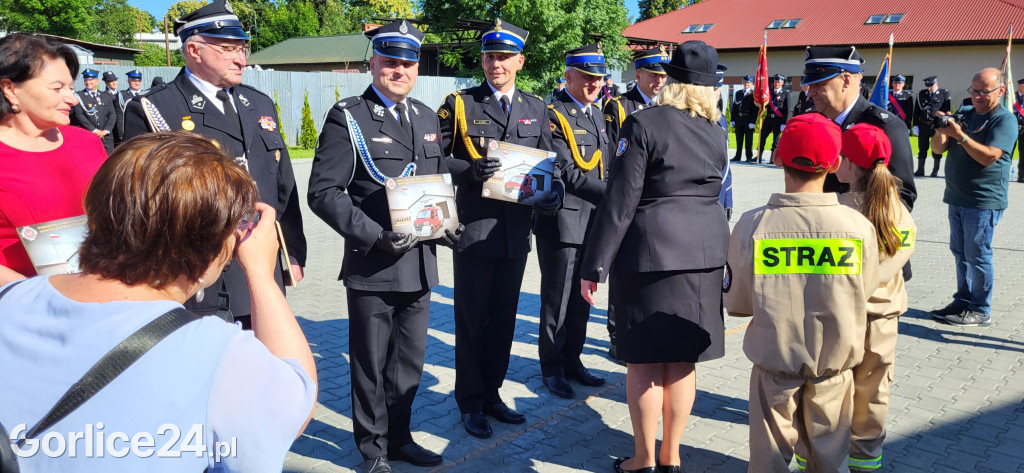 OSP Klęczany świętuje nowy samochód i remizę