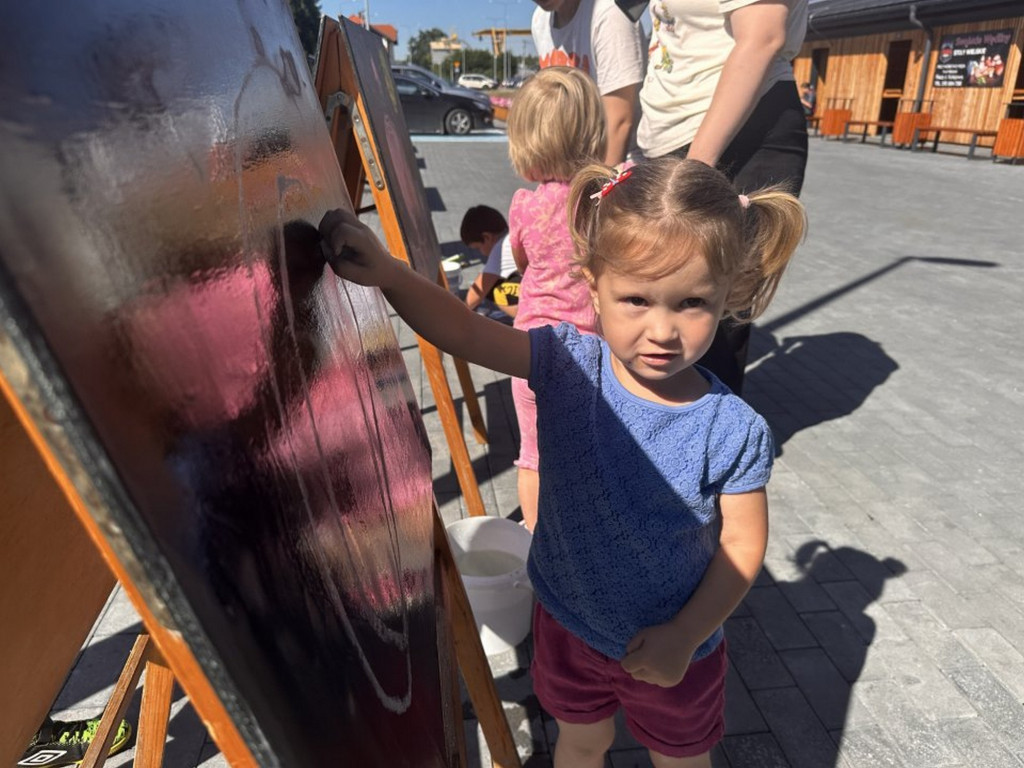 Eko-piknik pod nazwą „Wymień odpad na sadzonkę” w Bieczu