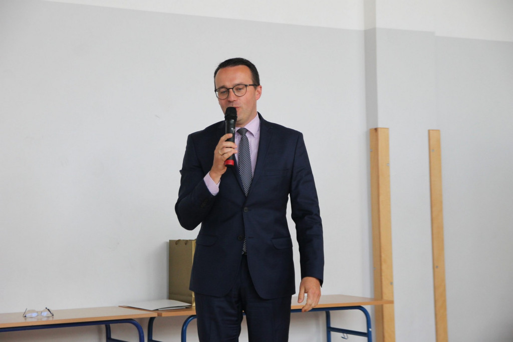 Uroczystość zakończenia roku szkolnego 2023/2024 w Sękowej