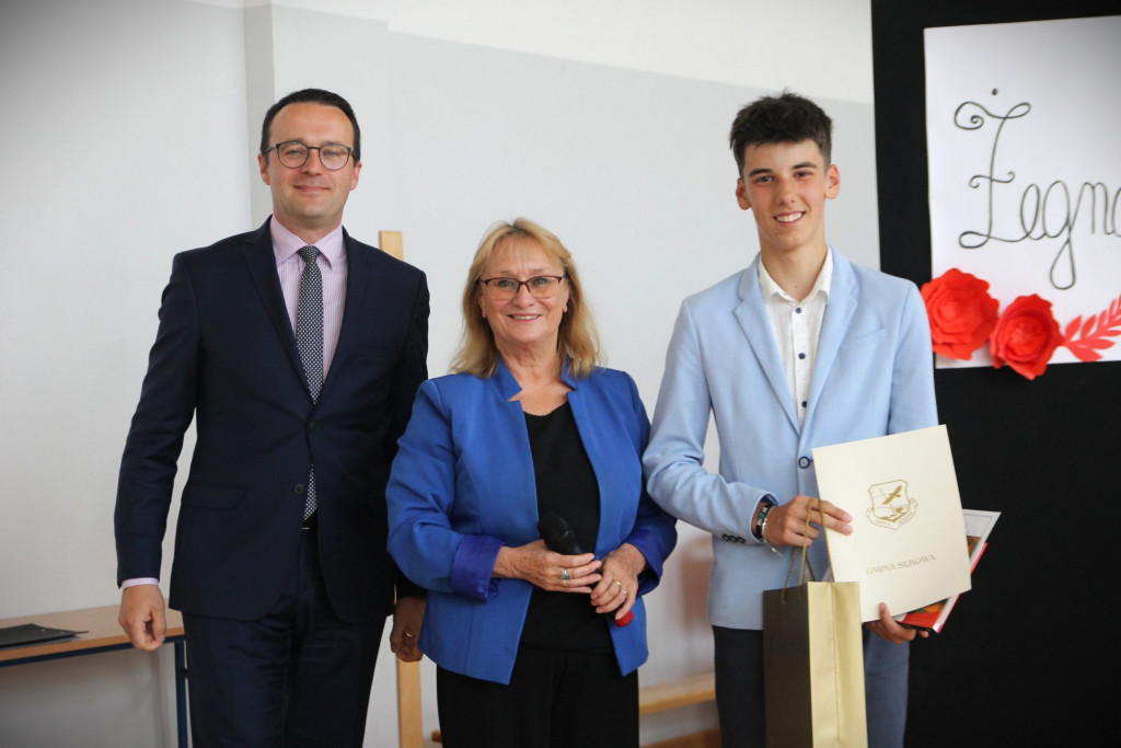 Uroczystość zakończenia roku szkolnego 2023/2024 w Sękowej