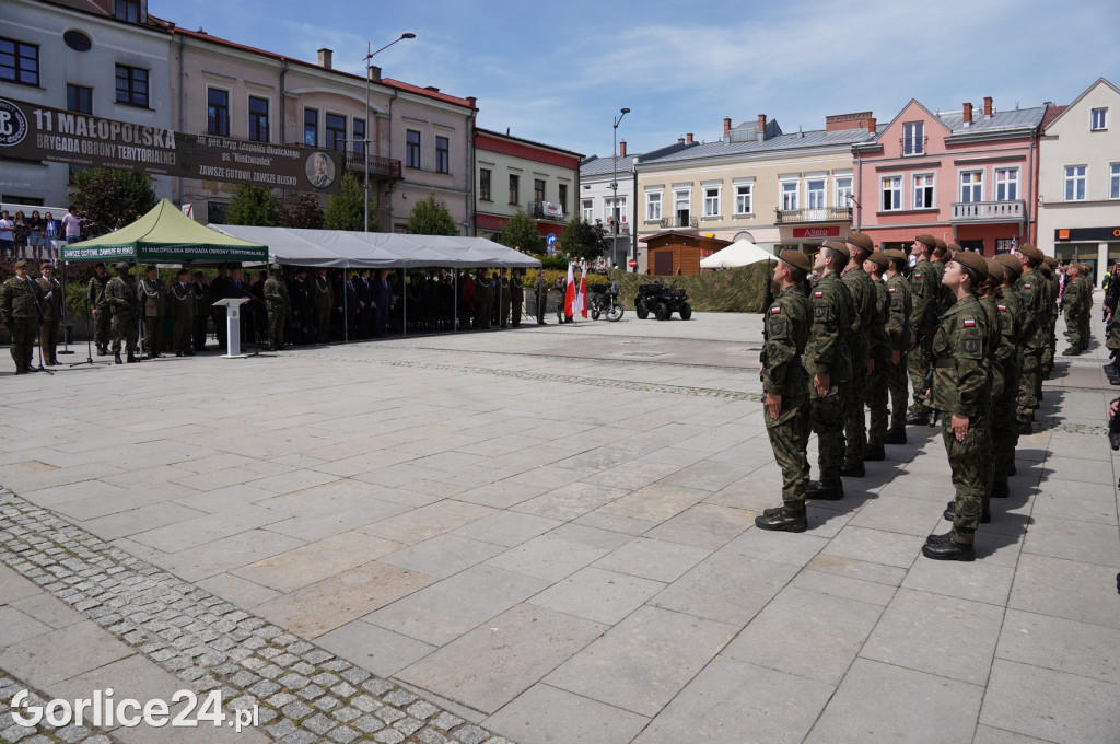 Przysięga Terytorialsów na gorlickim Rynku 06.07.