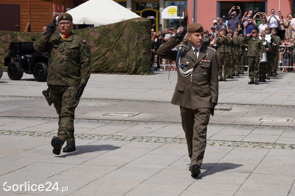 Przysięga Terytorialsów na gorlickim Rynku 06.07.