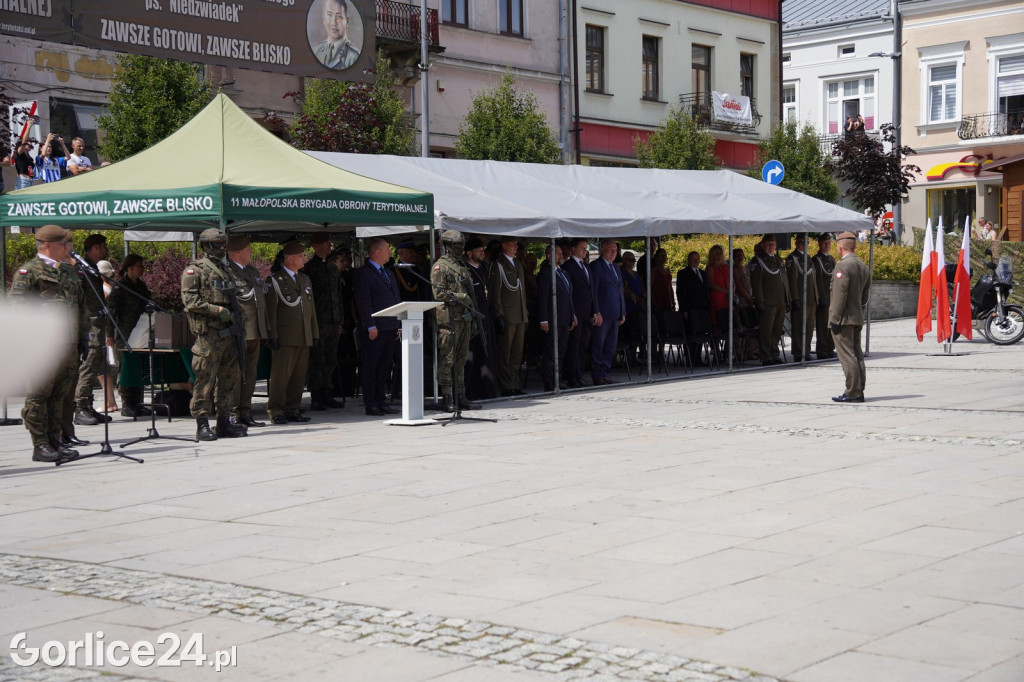 Przysięga Terytorialsów na gorlickim Rynku 06.07.