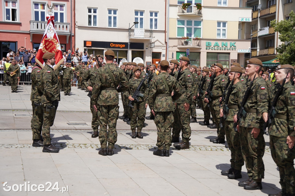 Przysięga Terytorialsów na gorlickim Rynku 06.07.