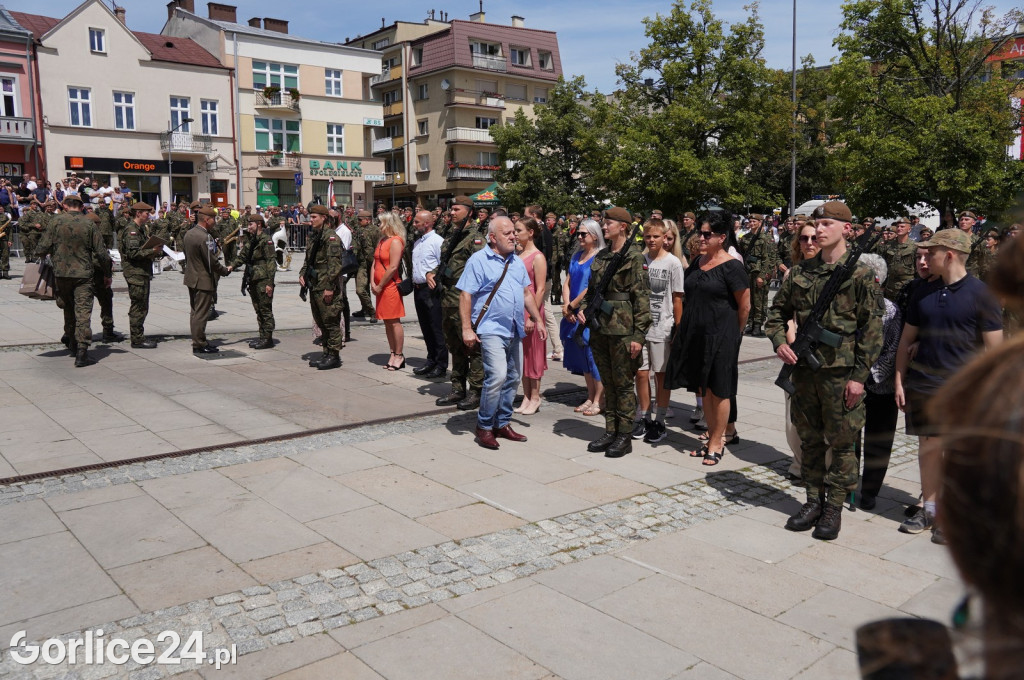 Przysięga Terytorialsów na gorlickim Rynku 06.07.