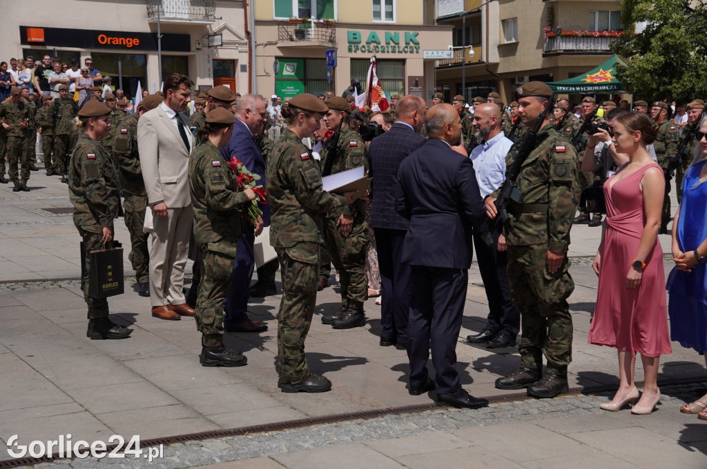 Przysięga Terytorialsów na gorlickim Rynku 06.07.