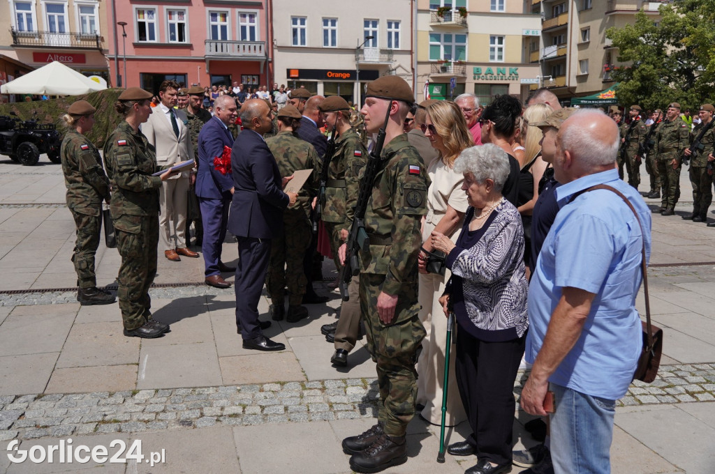 Przysięga Terytorialsów na gorlickim Rynku 06.07.