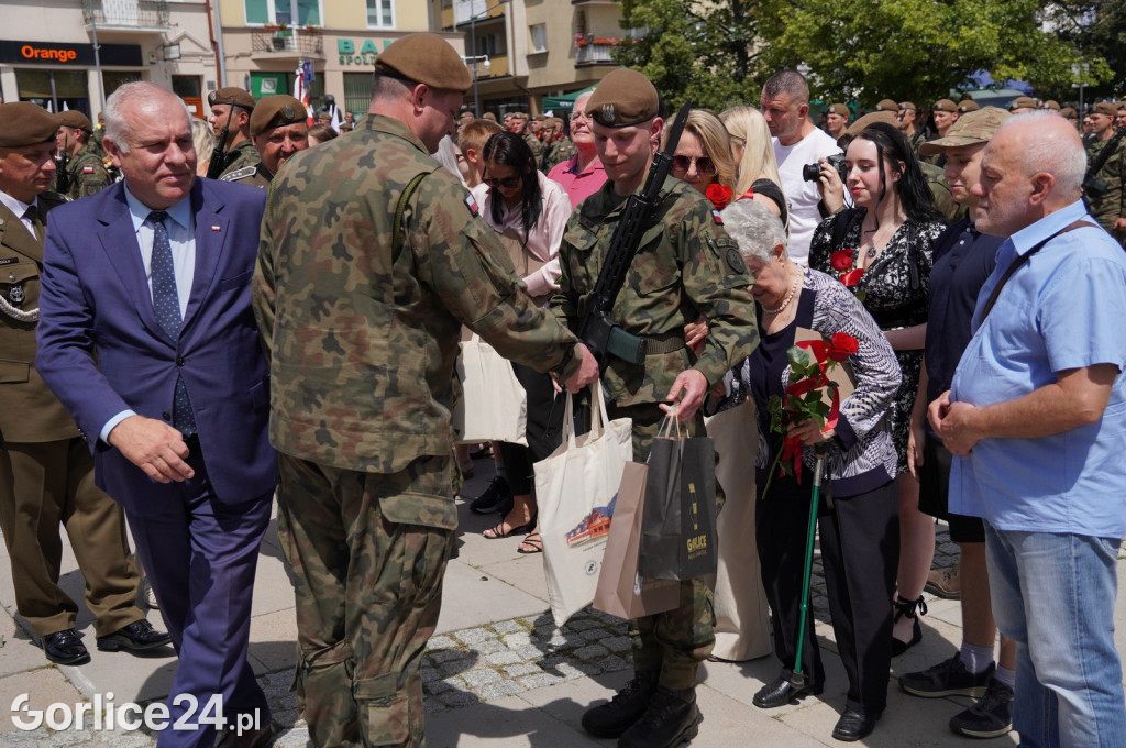 Przysięga Terytorialsów na gorlickim Rynku 06.07.