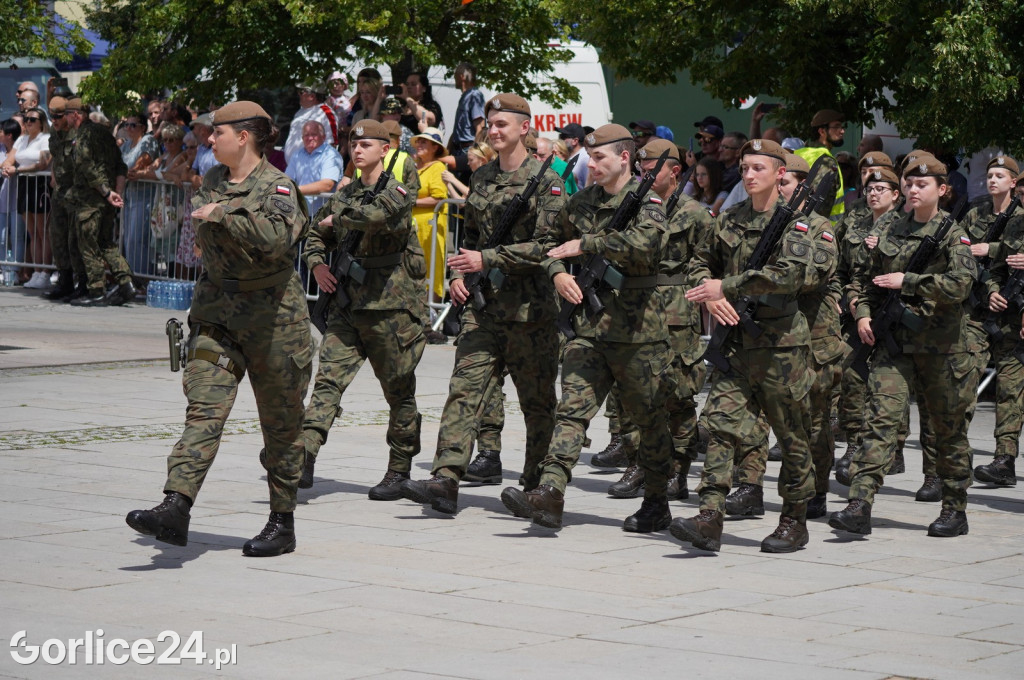 Przysięga Terytorialsów na gorlickim Rynku 06.07.