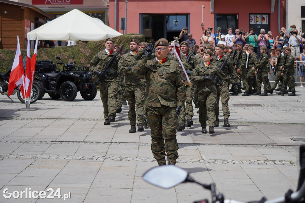 Przysięga Terytorialsów na gorlickim Rynku 06.07.
