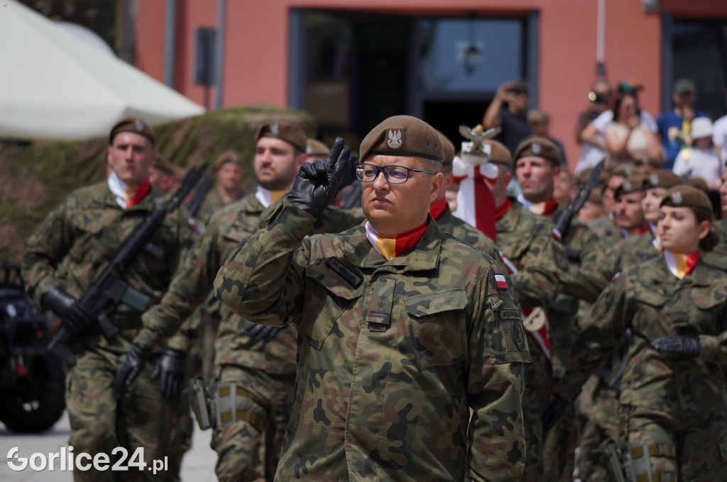 Przysięga Terytorialsów na gorlickim Rynku 06.07.