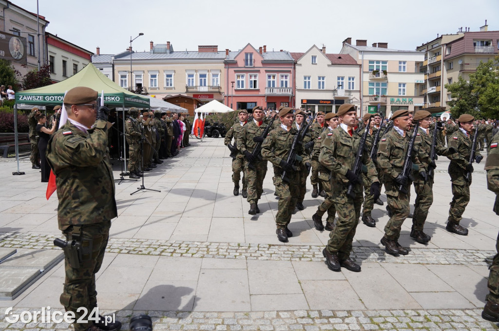 Przysięga Terytorialsów na gorlickim Rynku 06.07.