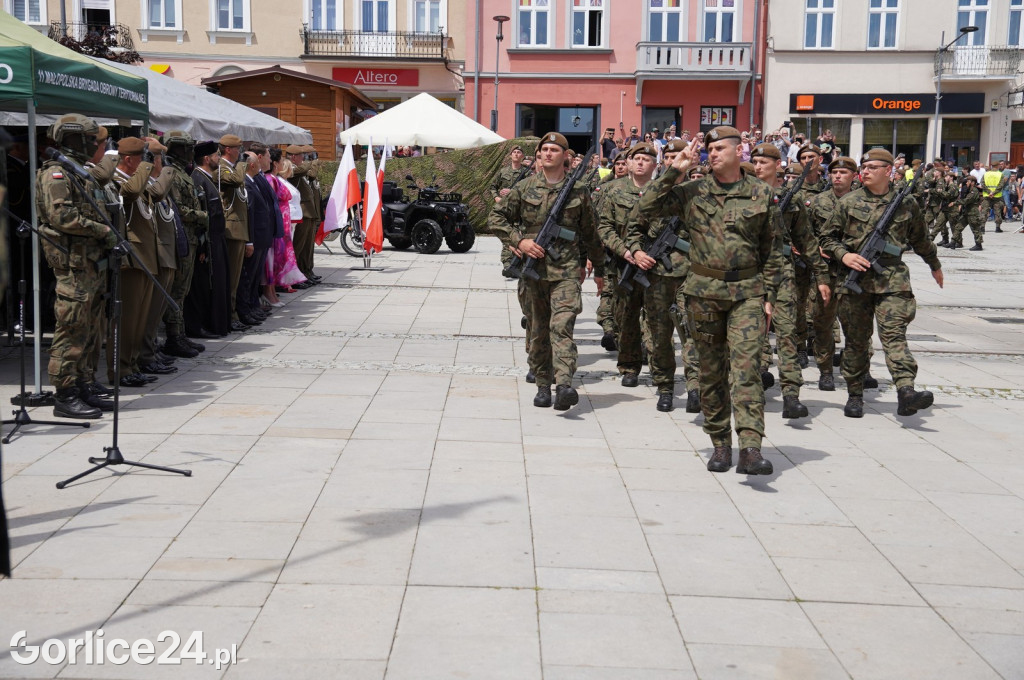 Przysięga Terytorialsów na gorlickim Rynku 06.07.