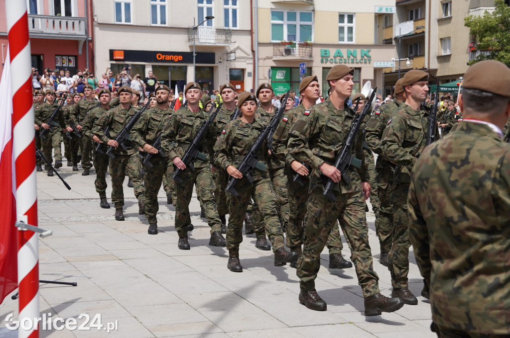 Przysięga Terytorialsów na gorlickim Rynku 06.07.