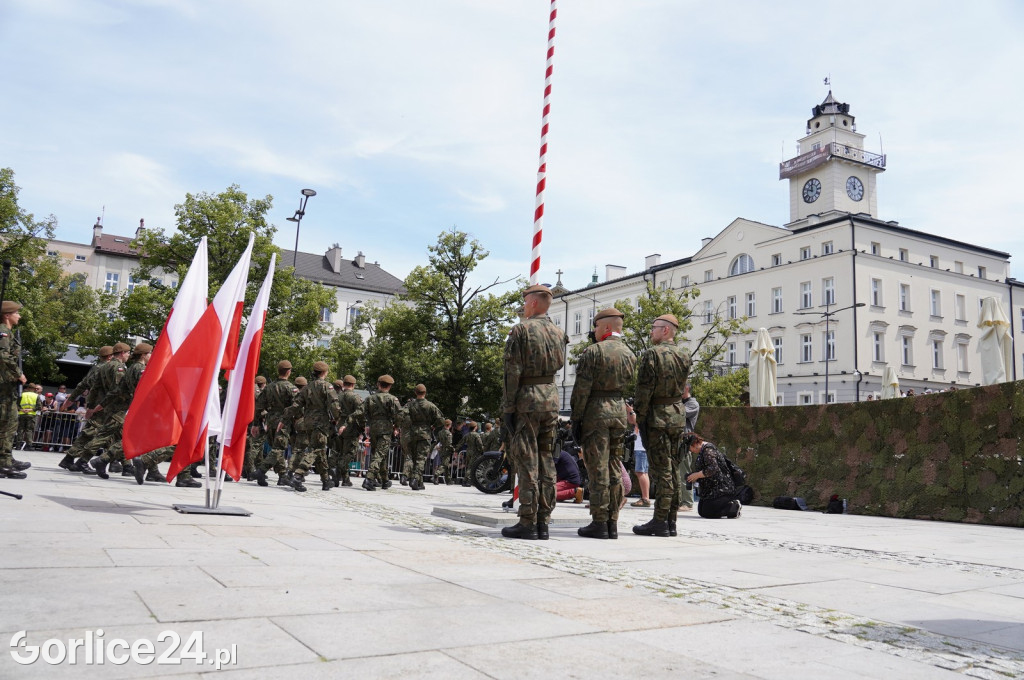 Przysięga Terytorialsów na gorlickim Rynku 06.07.