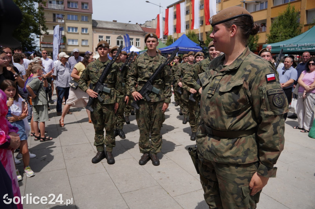 Przysięga Terytorialsów na gorlickim Rynku 06.07.