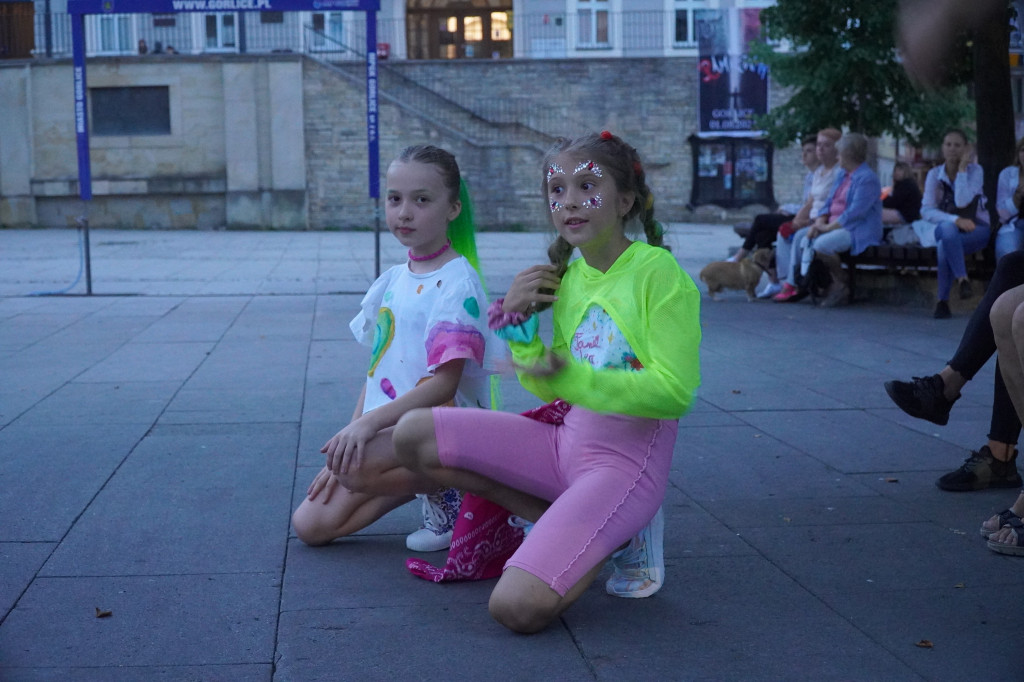 Gorlicki Flash Mob i pokaz Fire LED Show