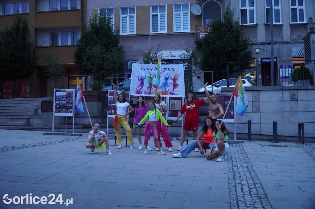 Gorlicki Flash Mob i pokaz Fire LED Show