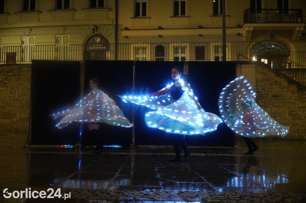 Gorlicki Flash Mob i pokaz Fire LED Show