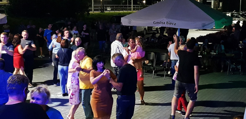 Taneczne popołudnie w Bieczu 10.08.