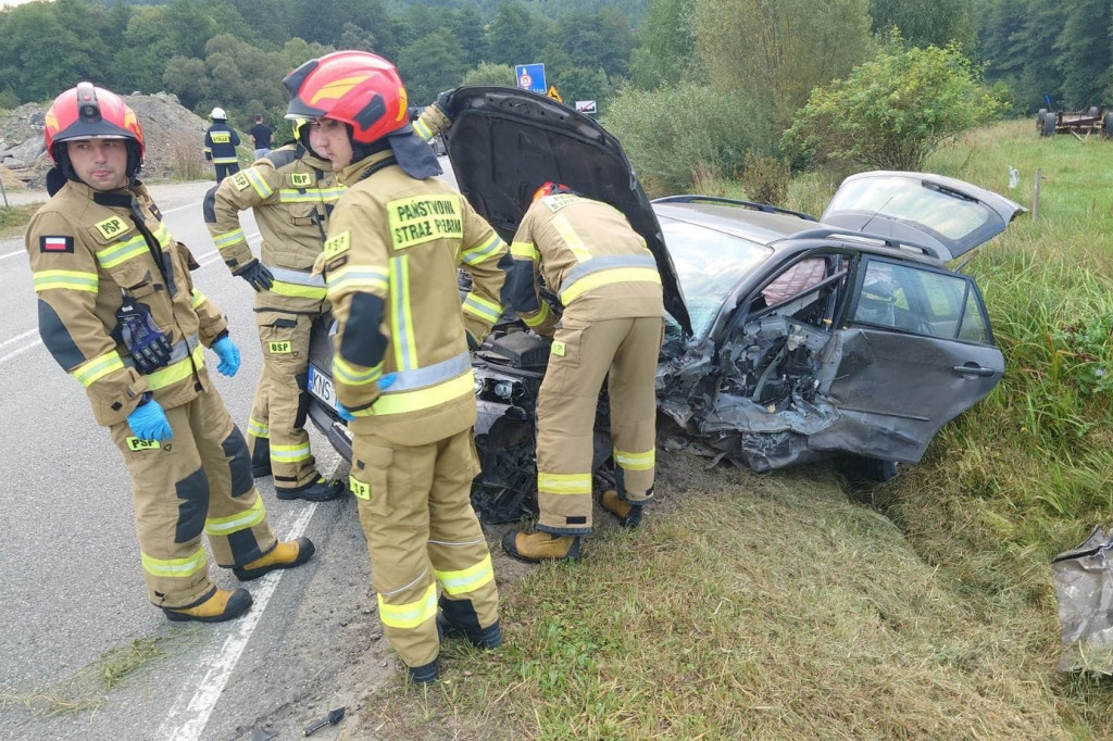 Zderzenie osobówki z samochodem ciężarowym 16.08.