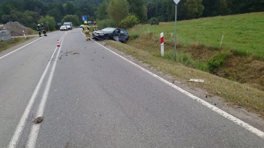 Zderzenie osobówki z samochodem ciężarowym 16.08.