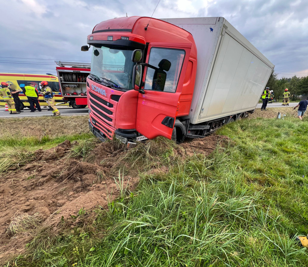 Zderzenie osobówki z samochodem ciężarowym 16.08.
