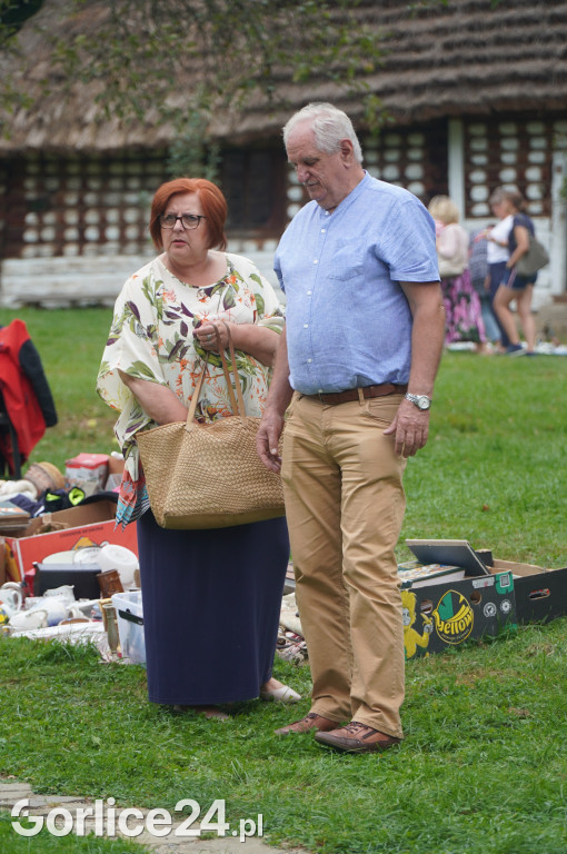 Pogórzańskie Targowisko Staroci w Szymbarku