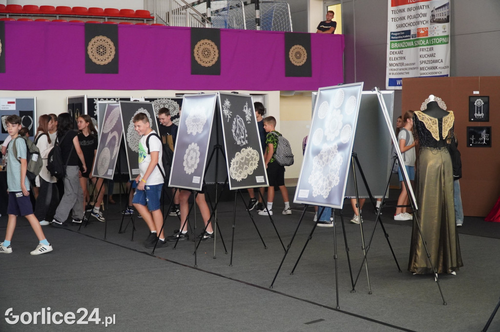 XXV Międzynarodowy Festiwal Koronki Klockowej w Bobowej