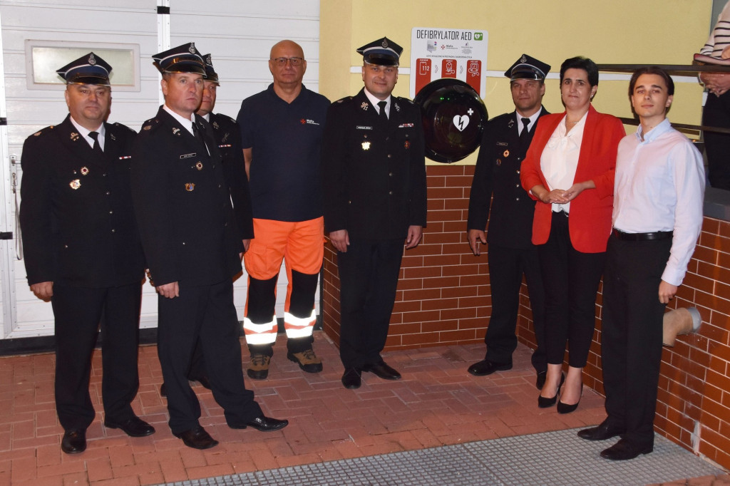 Defibrylatory AED na remizach 17.09.
