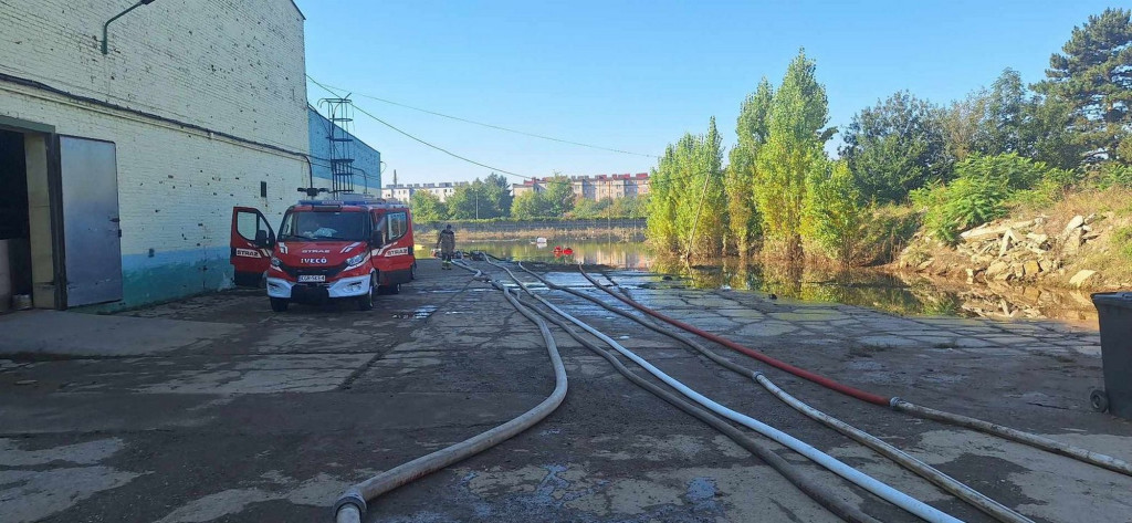 OSP Łosie i OSP Smerekowiec na ratunek powodzianom