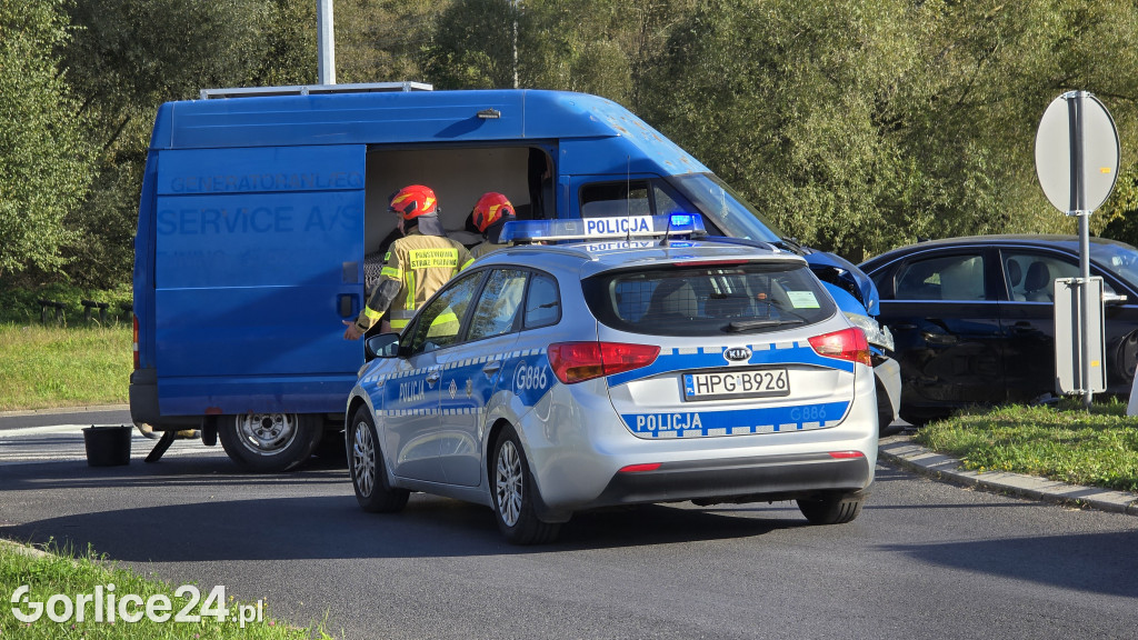 Zderzenie 3 samochodów na ul. Parkowej