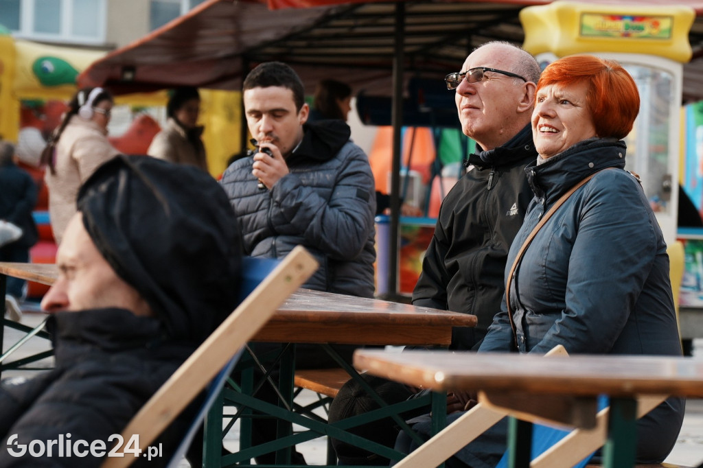 Foodtrucki na gorlickim Rynku - sobota (12.10.)
