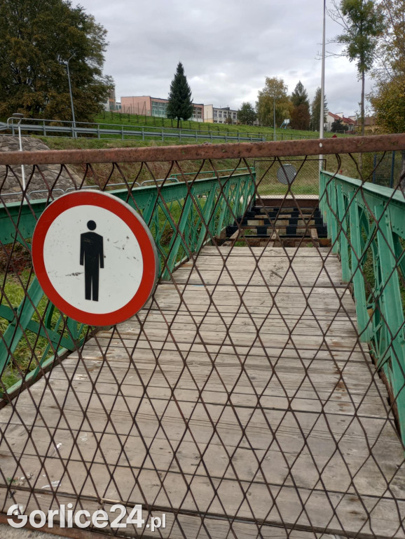 Kładka na Stróżowiance (15.10)