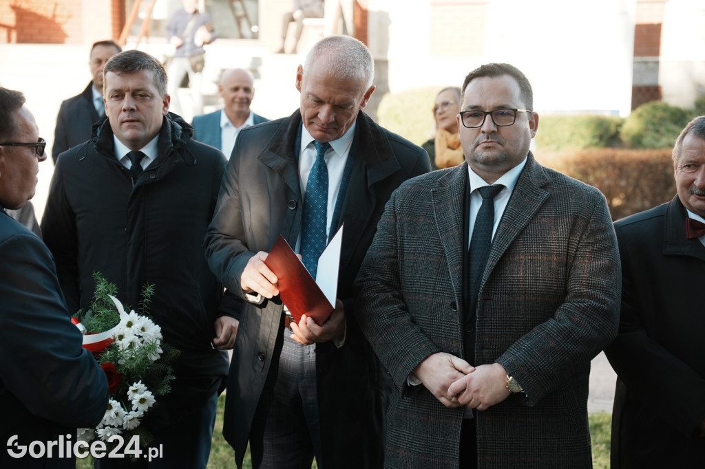 Odsłonięcie Pomnika Henryka Klimontowicza (25.10.)