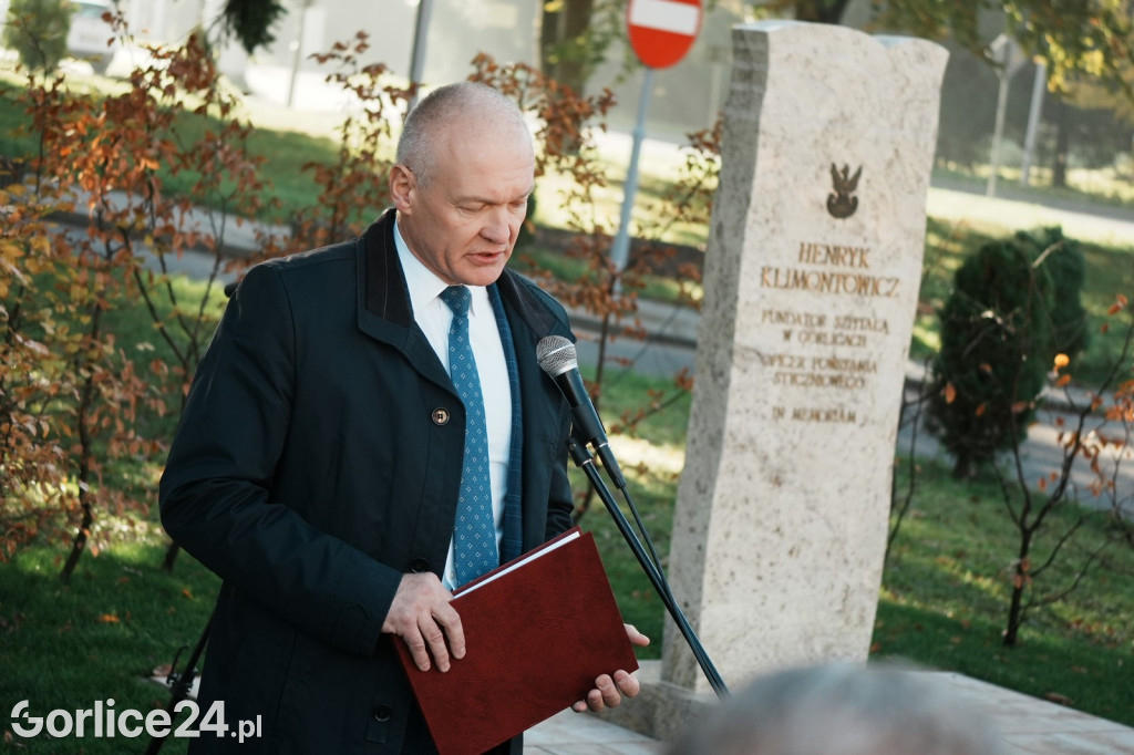 Odsłonięcie Pomnika Henryka Klimontowicza (25.10.)