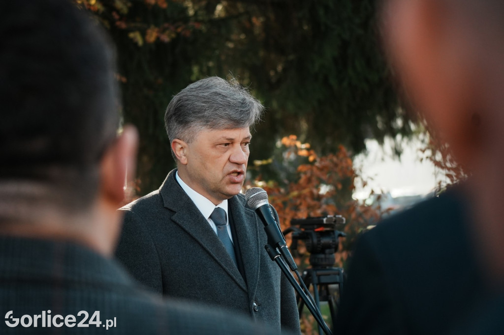 Odsłonięcie Pomnika Henryka Klimontowicza (25.10.)