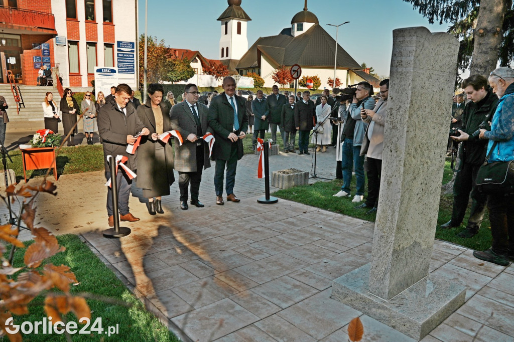 Odsłonięcie Pomnika Henryka Klimontowicza (25.10.)