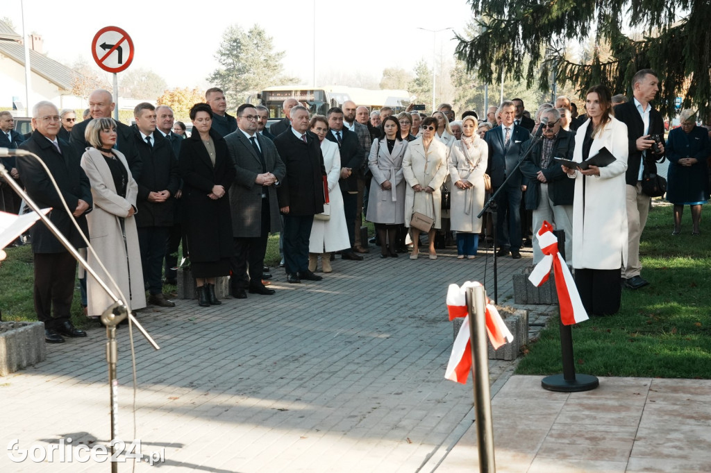 Odsłonięcie Pomnika Henryka Klimontowicza (25.10.)