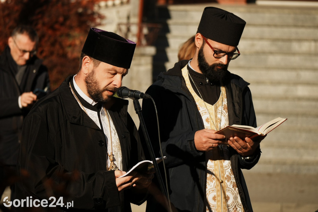 Odsłonięcie Pomnika Henryka Klimontowicza (25.10.)