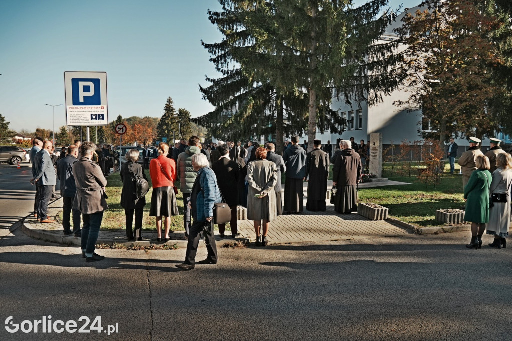 Odsłonięcie Pomnika Henryka Klimontowicza (25.10.)