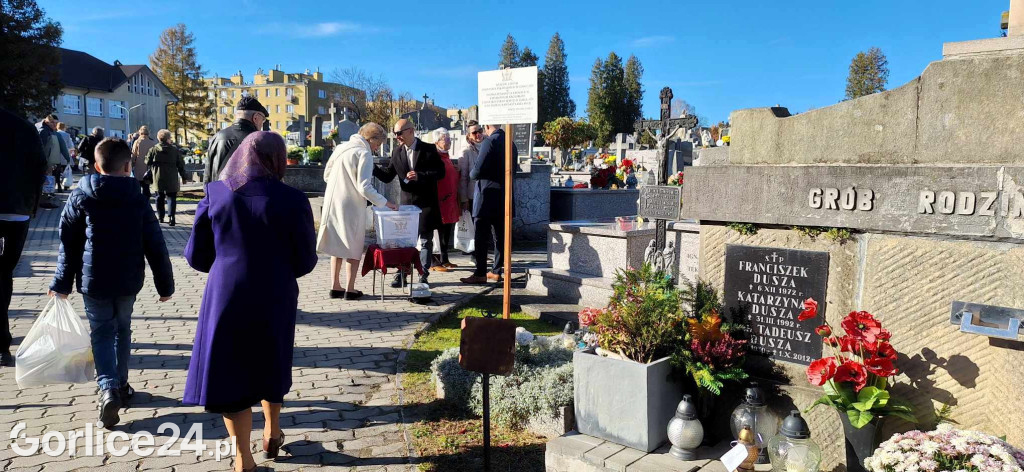 Kwesty na cmentarzach w Gorlicach i Sękowej (01.11)