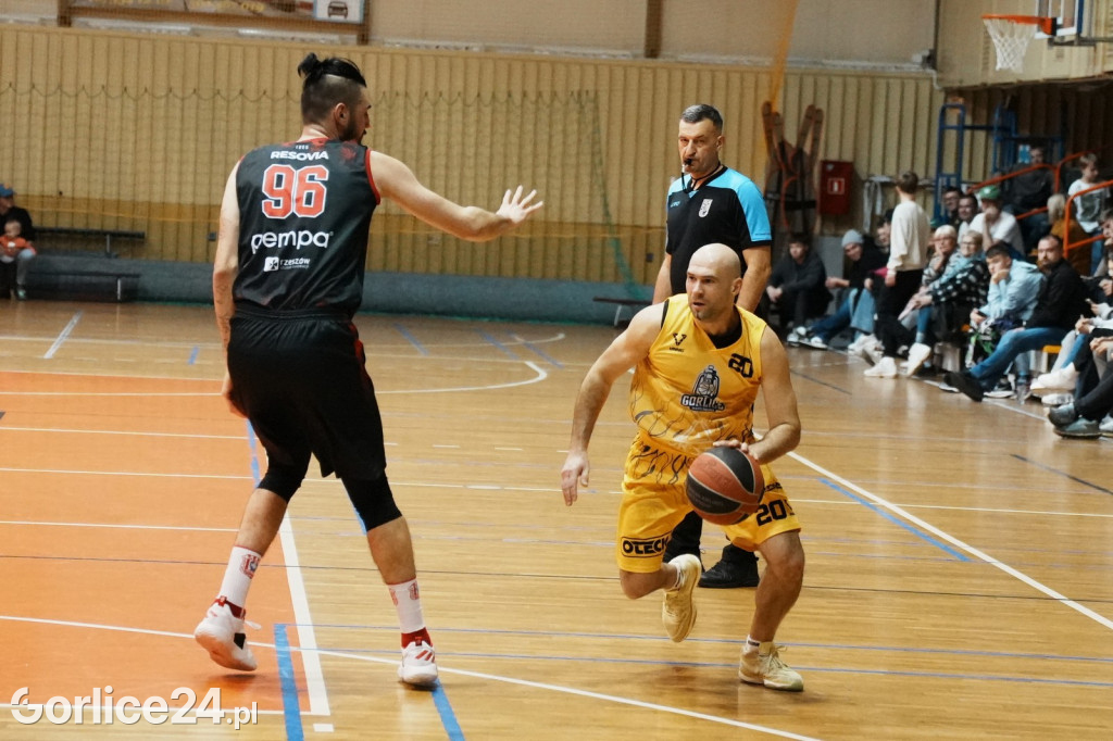 Koszykówka: MKS Gorlice vs Resovia II Rzeszów (03.11.)
