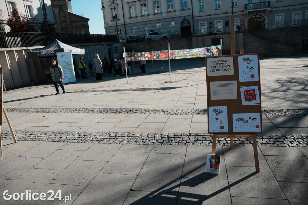 Happening na gorlickim Rynku 