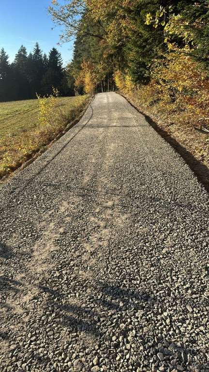 Prace poscaleniowe w Racławicach i Rożnowicach