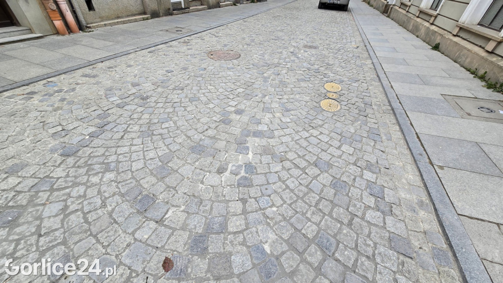 Remont ul. Piekarskiej na finiszu (09.11.)