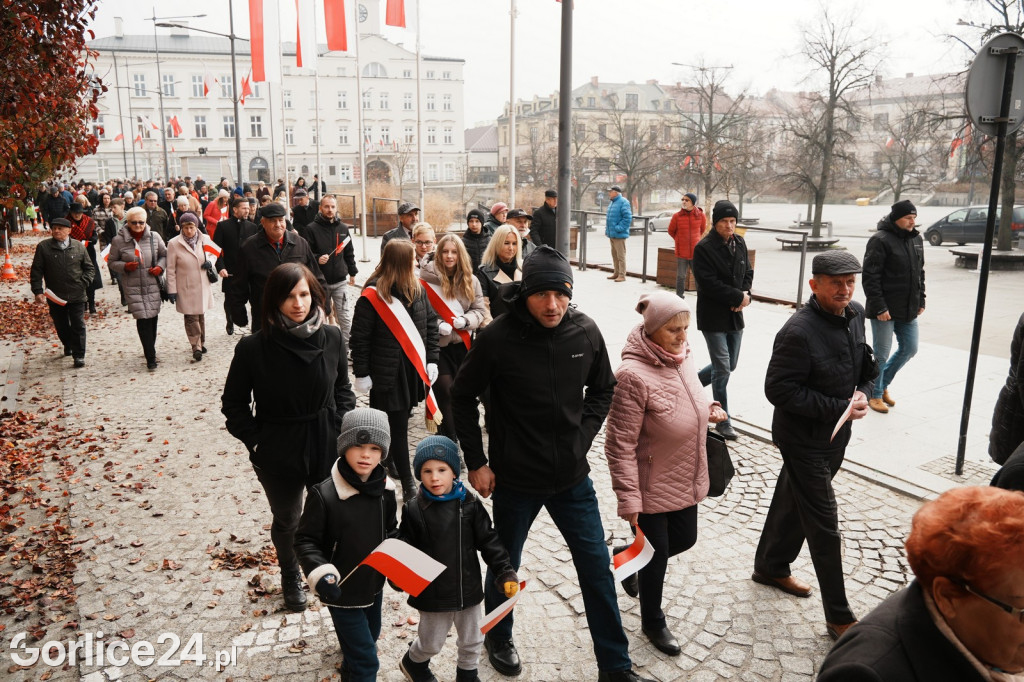 Święto Niepodległości 2024 - przemarsz ulicami Gorlic